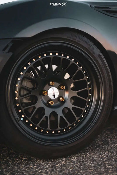 SK1 Satin Black Face / Gloss Black Lip