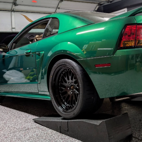 SK1-T Satin Black / Gloss Black Lip